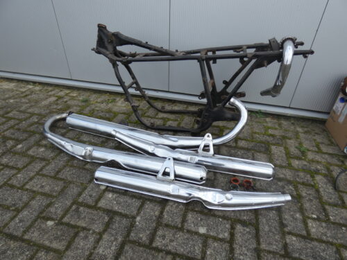 GT750 Restauration project. - Afbeelding 7